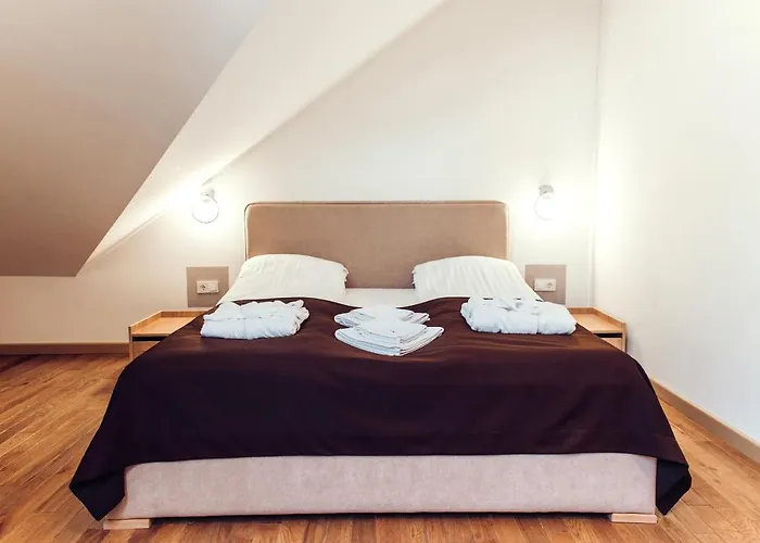 Verhovel Otel